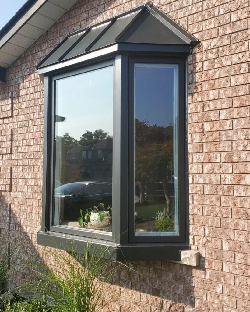 Image gallery marquee