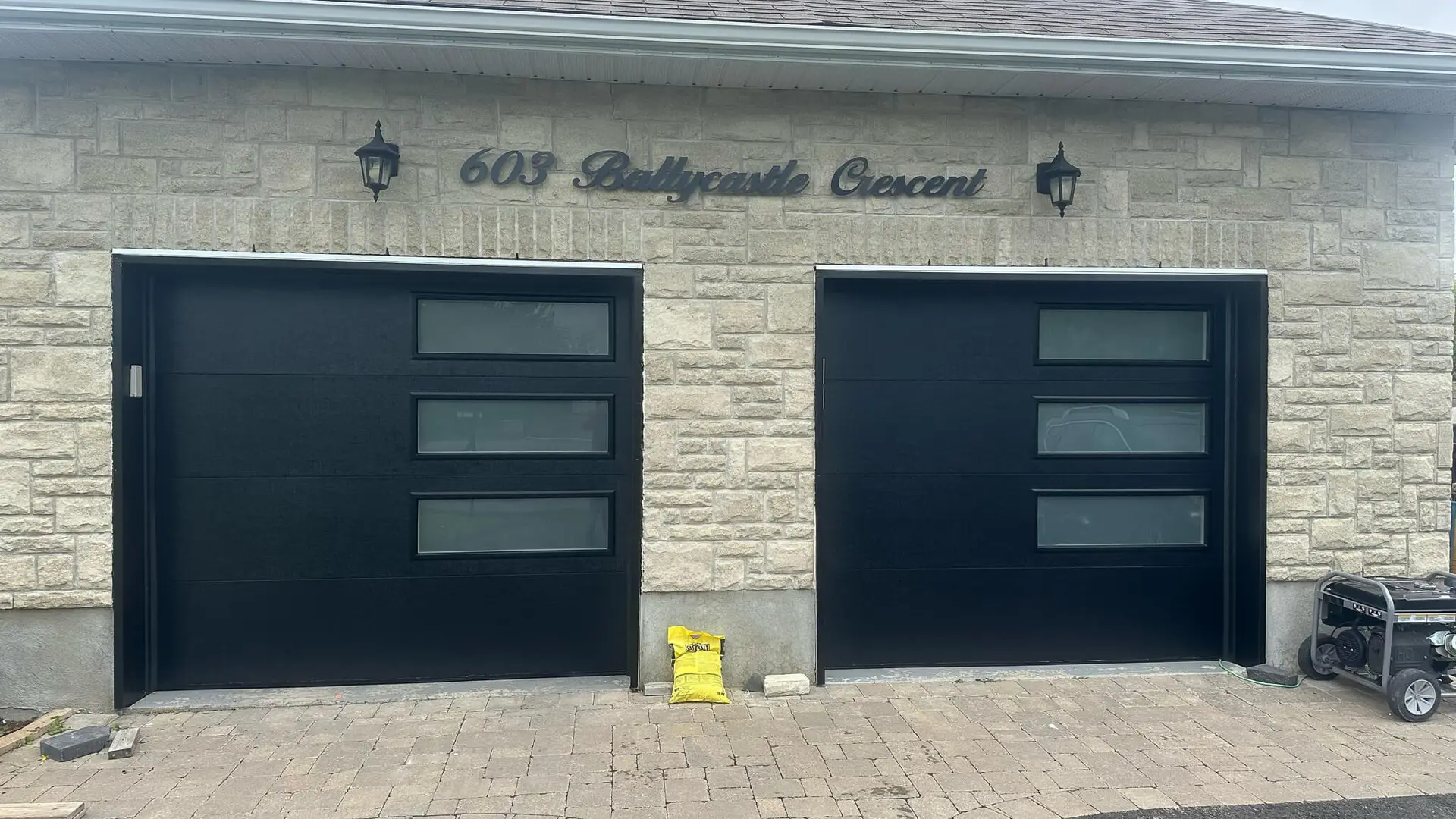 Image gallery marquee