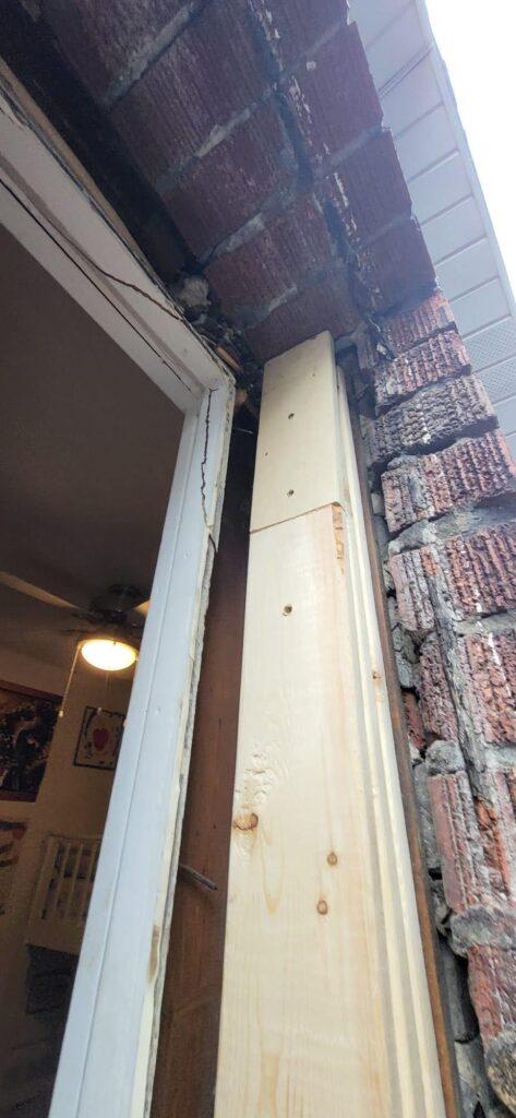Retrofit installation keeps the existing frame in place, while brick-to-brick replacement removes the old window and frame to inspect the rough opening and create a more complete installation.